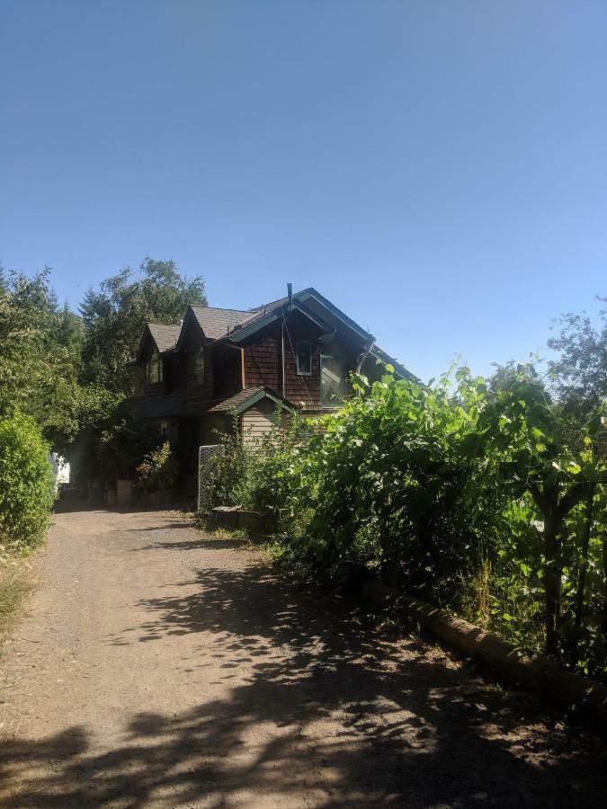 Healing Ponds Farm Villa Buxton Exterior photo